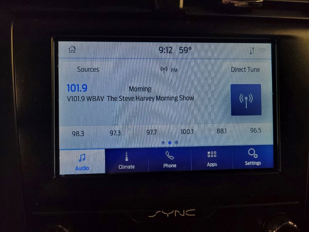 Used 2020 Ford Fusion SE w/ Equipment Group 151A image 25