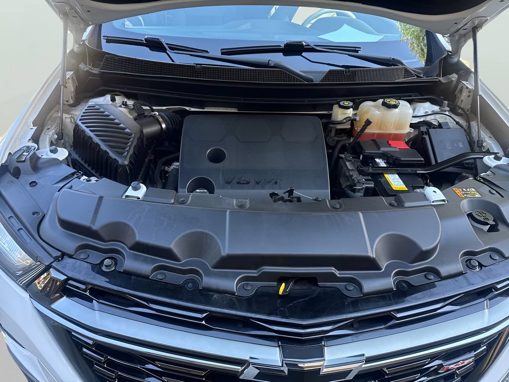 Used 2022 Chevrolet Traverse RS AWD/4WD image 16