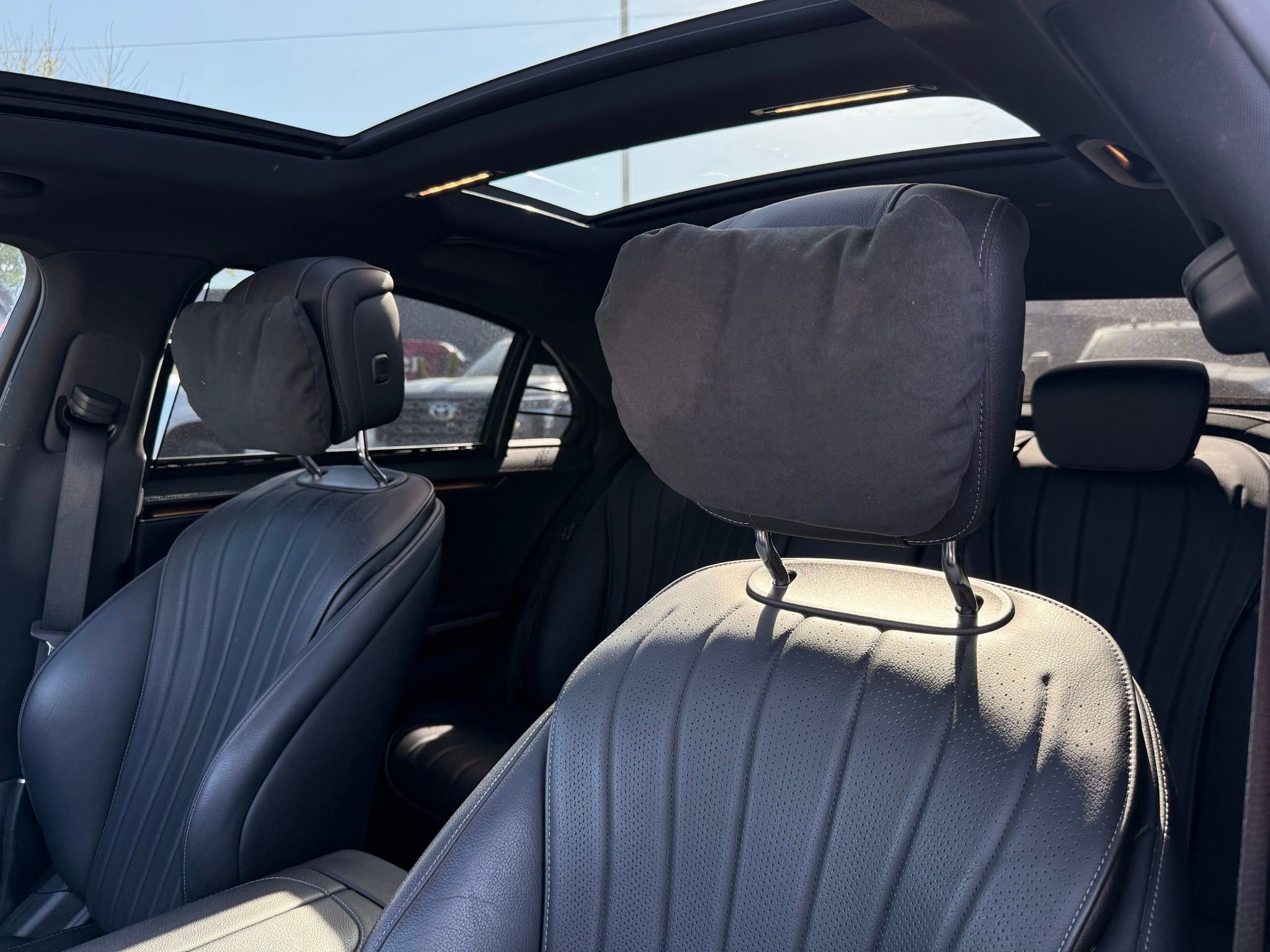 Used 2022 Mercedes-Benz S 500 4MATIC image 35