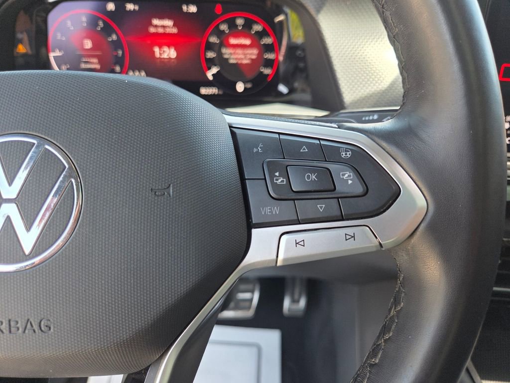 Used 2024 Volkswagen Atlas Cross Sport SEL R-Line AWD/4WD image 29