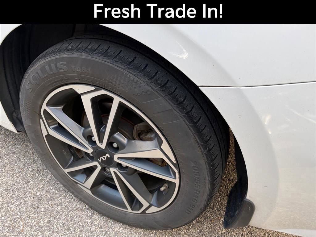 Certified 2023 Kia Forte LXS image 6