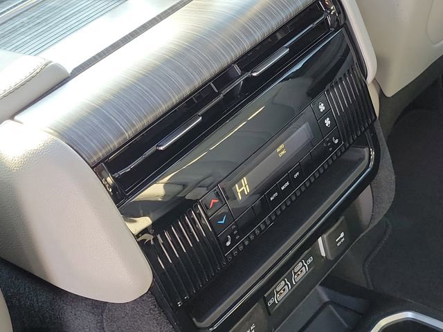 Certified 2024 Jeep Wagoneer Series II w/ Convenience Group I image 28