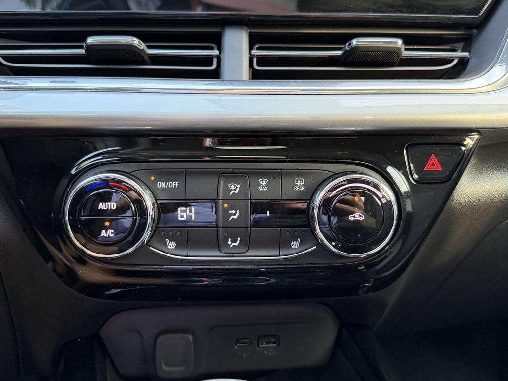 Used 2026 Chevrolet Trax LT w/ Driver Confidence Package FWD image 22