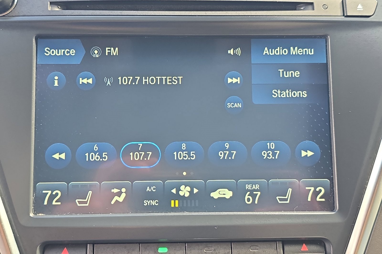 Used 2020 Acura MDX SH-AWD image 18