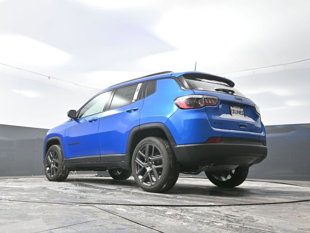 New 2026 Jeep Compass Latitude AWD/4WD image 68