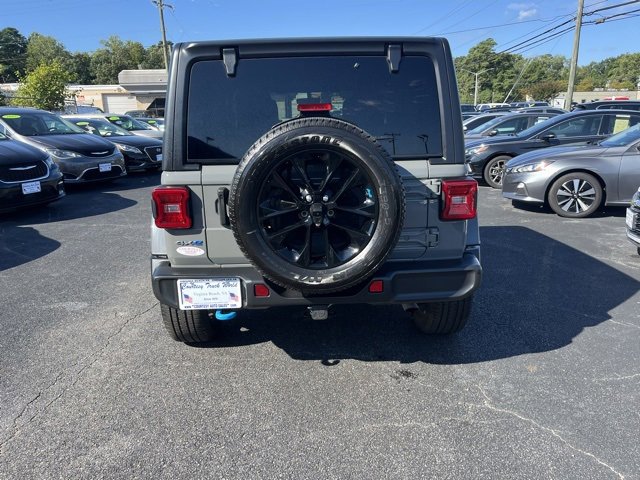 Used 2023 Jeep Wrangler Unlimited Sahara w/ Cold Weather Group image 10