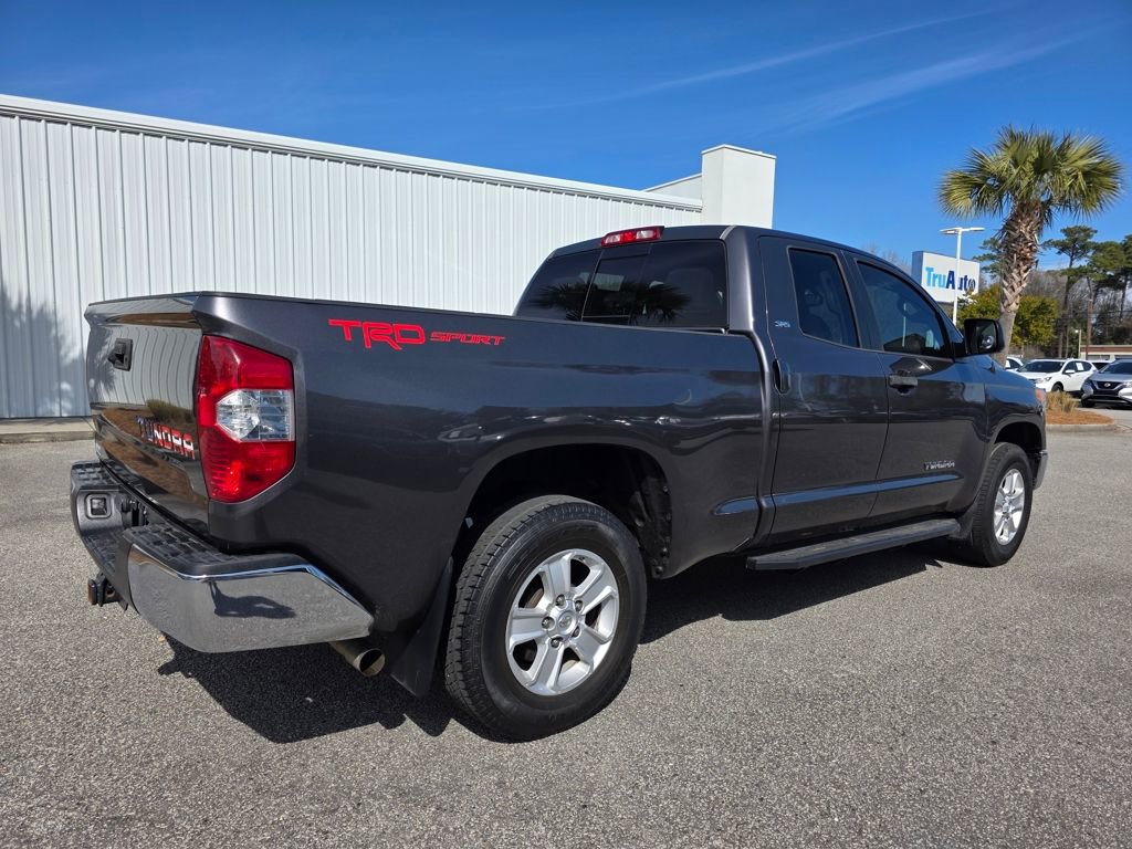 Used 2017 Toyota Tundra SR5 w/ SR5 Upgrade Package image 4