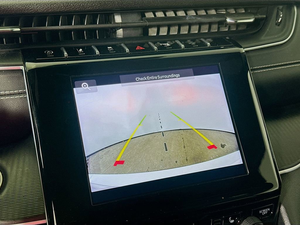 Used 2024 Jeep Grand Cherokee L Laredo image 10