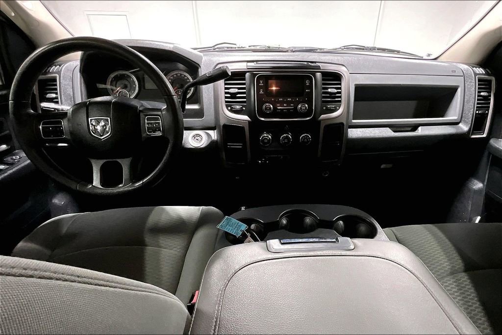 Used 2014 RAM 2500 Tradesman w/ Chrome Appearance Group AWD/4WD image 18