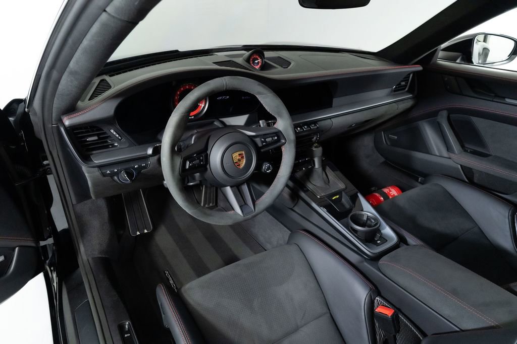 Used 2023 Porsche 911 GT3 RWD image 4