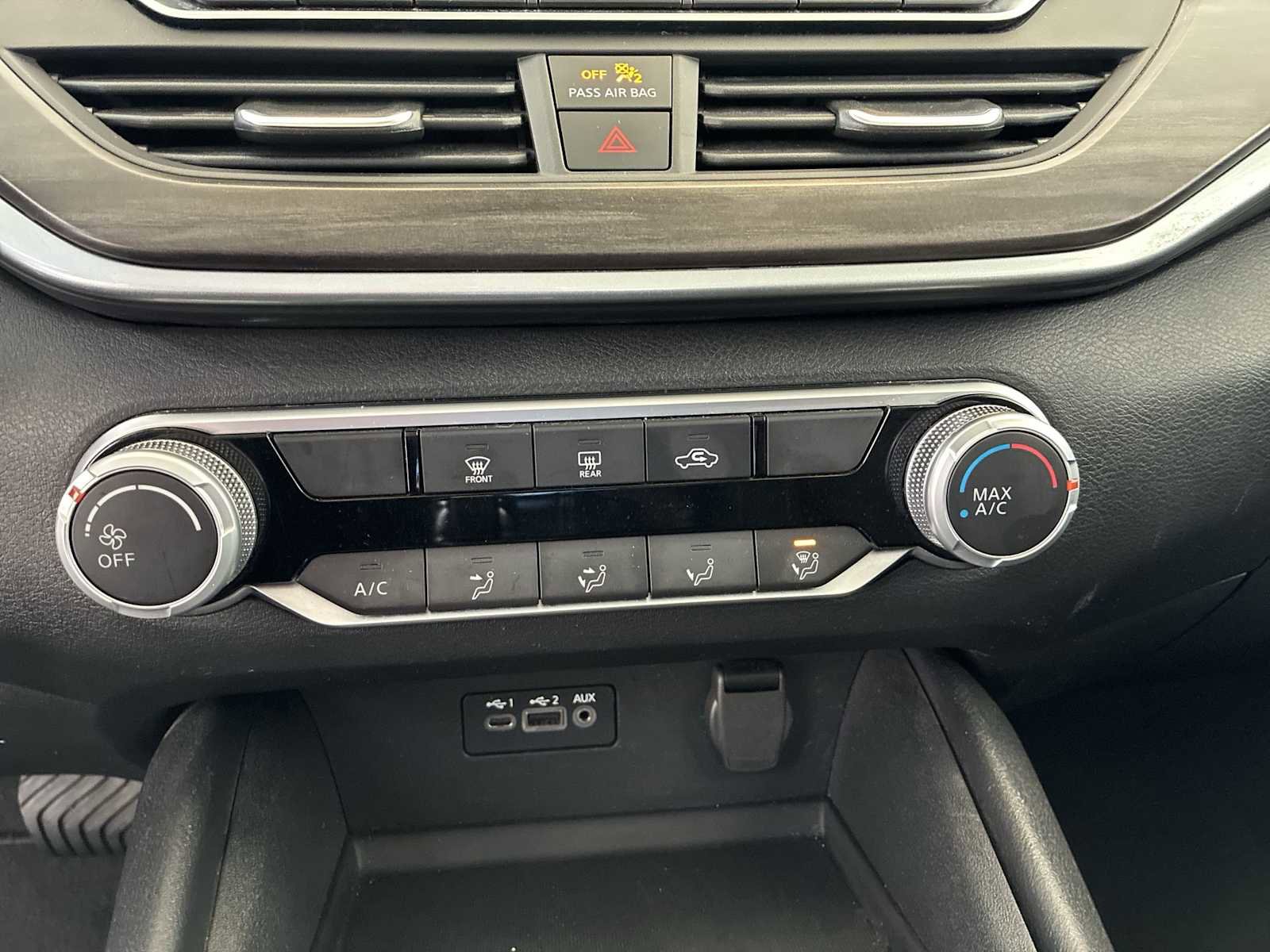 Used 2025 Nissan Altima 2.5 SV image 16