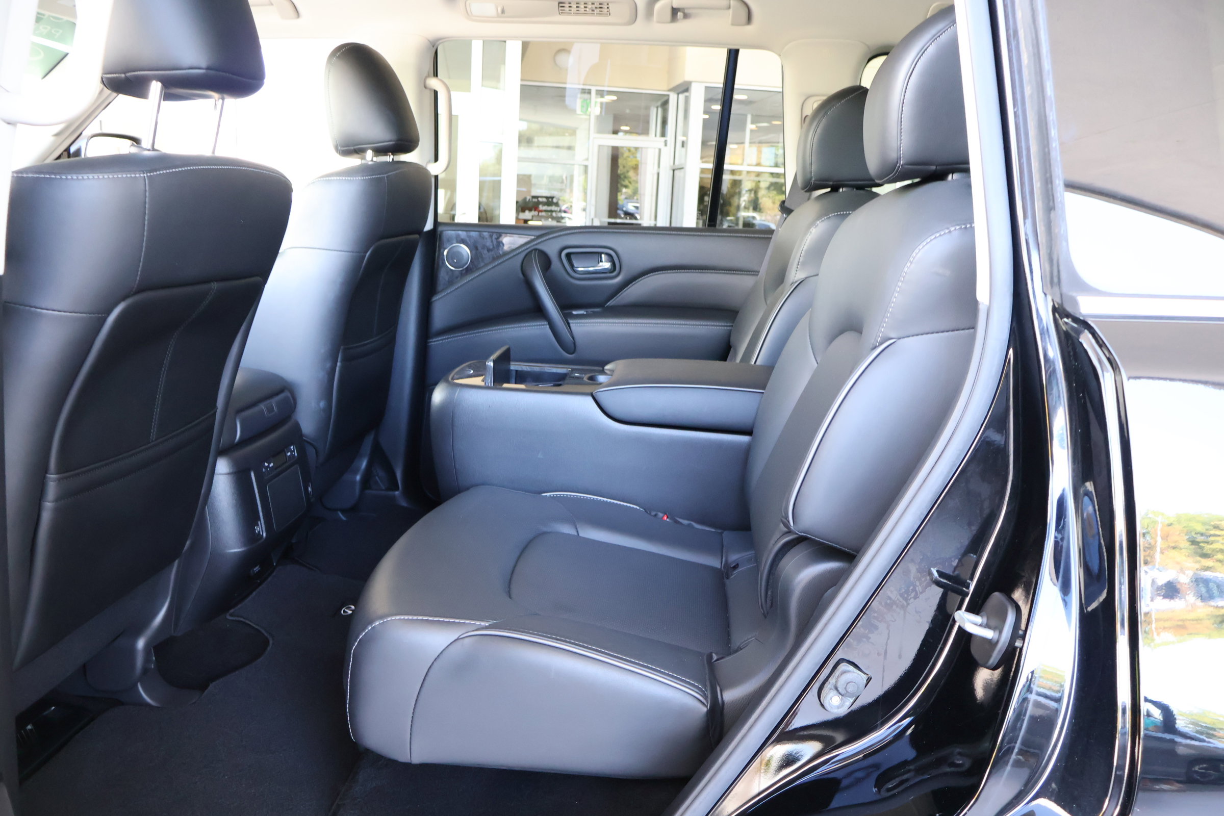 Certified 2022 INFINITI QX80 Luxe w/ Cargo Package image 17