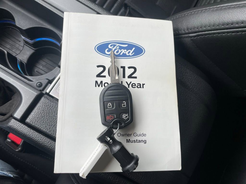 Used 2012 Ford Mustang Shelby GT500 w/ SVT Performance Pkg image 40