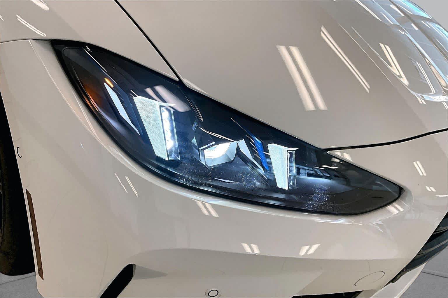 Used 2026 BMW M4 xDrive Competition w/ Executive Package AWD/4WD image 26