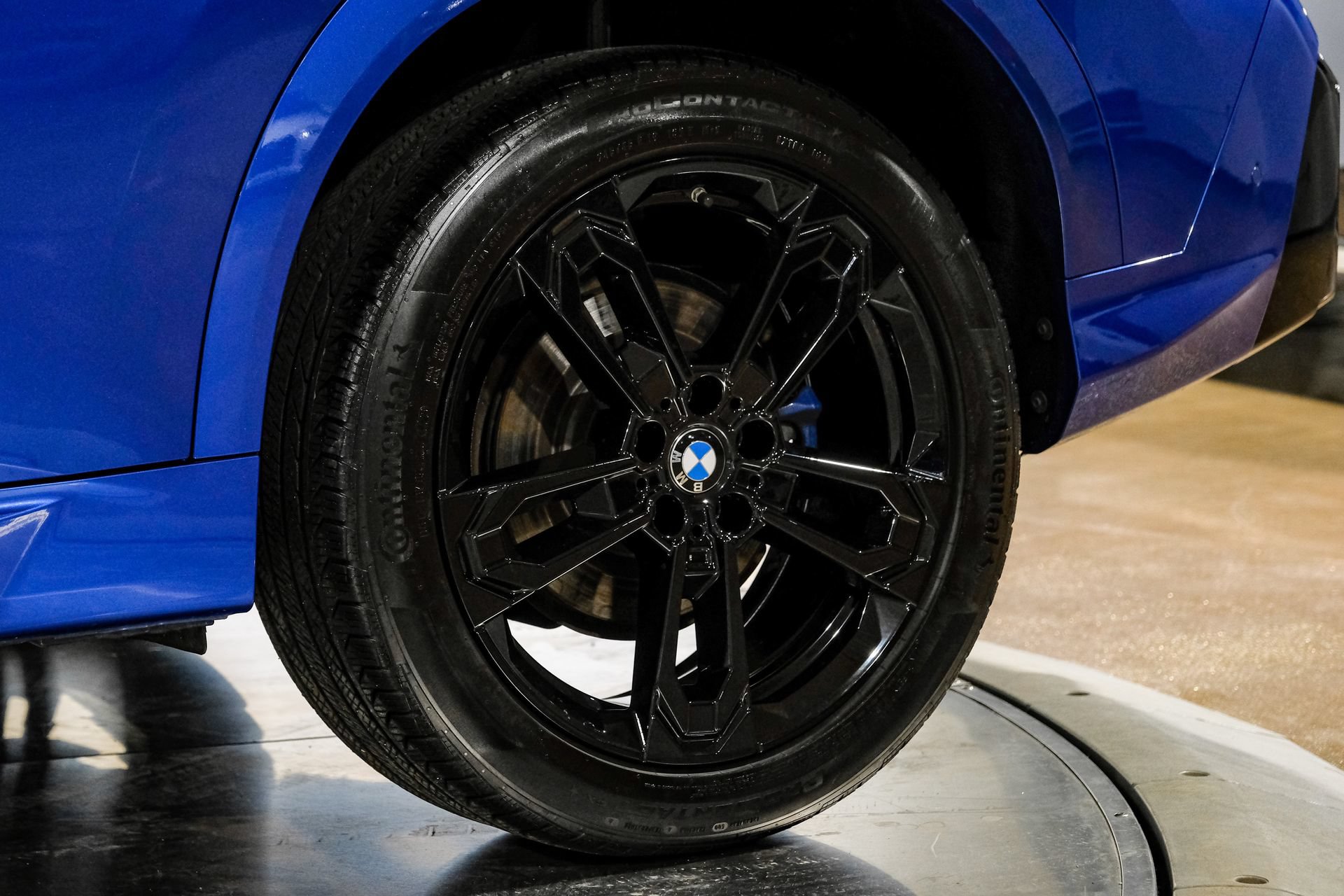 Used 2025 BMW X2 xDrive28i AWD/4WD image 60