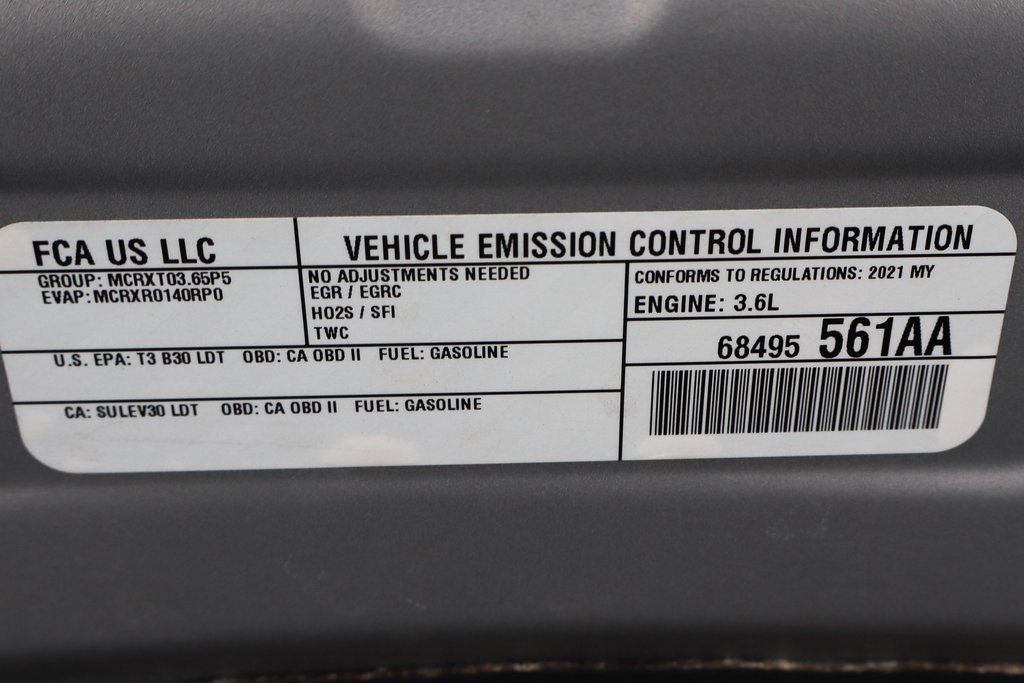 Used 2021 Chrysler Pacifica Touring-L image 12