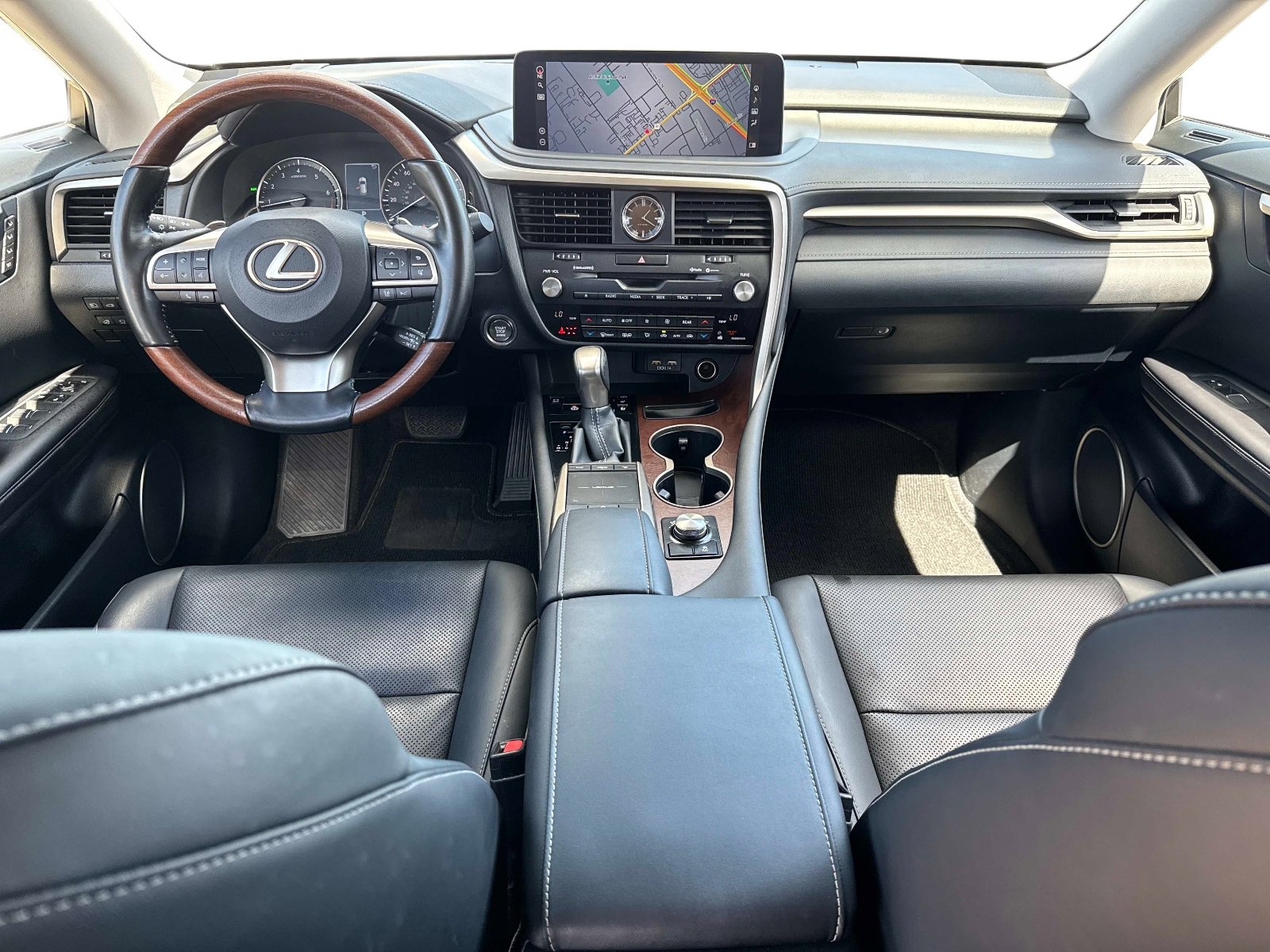 Certified 2020 Lexus RX 350L FWD w/ Premium Package image 16