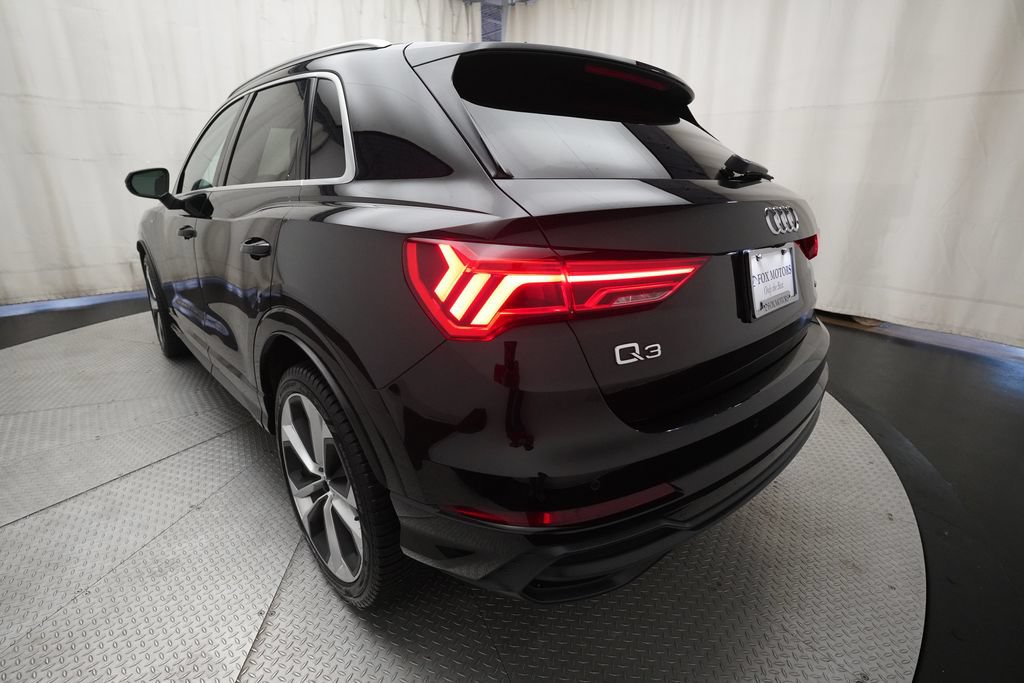 Used 2019 Audi Q3 2.0T Prestige w/ Prestige Package AWD/4WD image 36