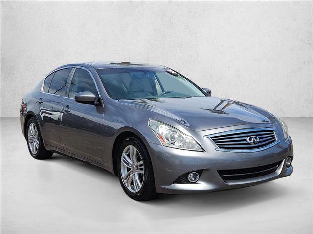 Used 2013 INFINITI G37 Journey w/ Premium Pkg image 3
