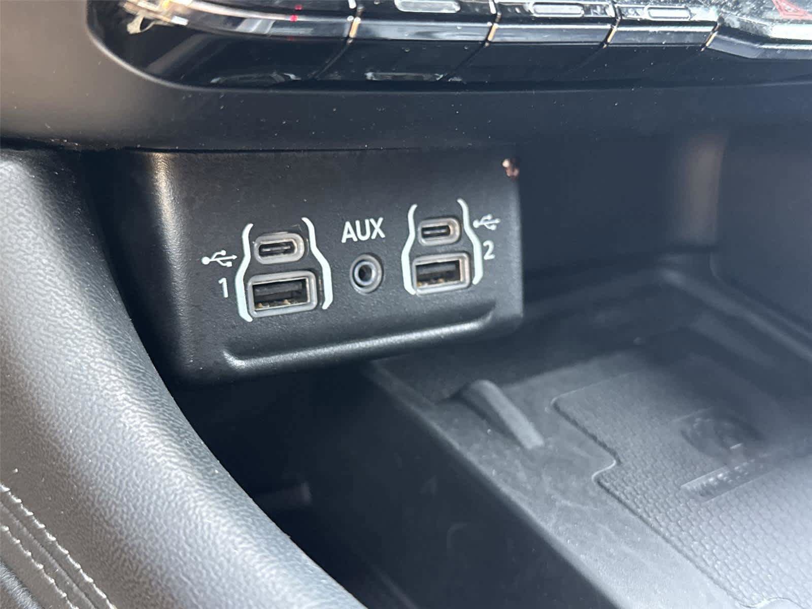 Used 2022 Dodge Durango GT AWD/4WD image 26