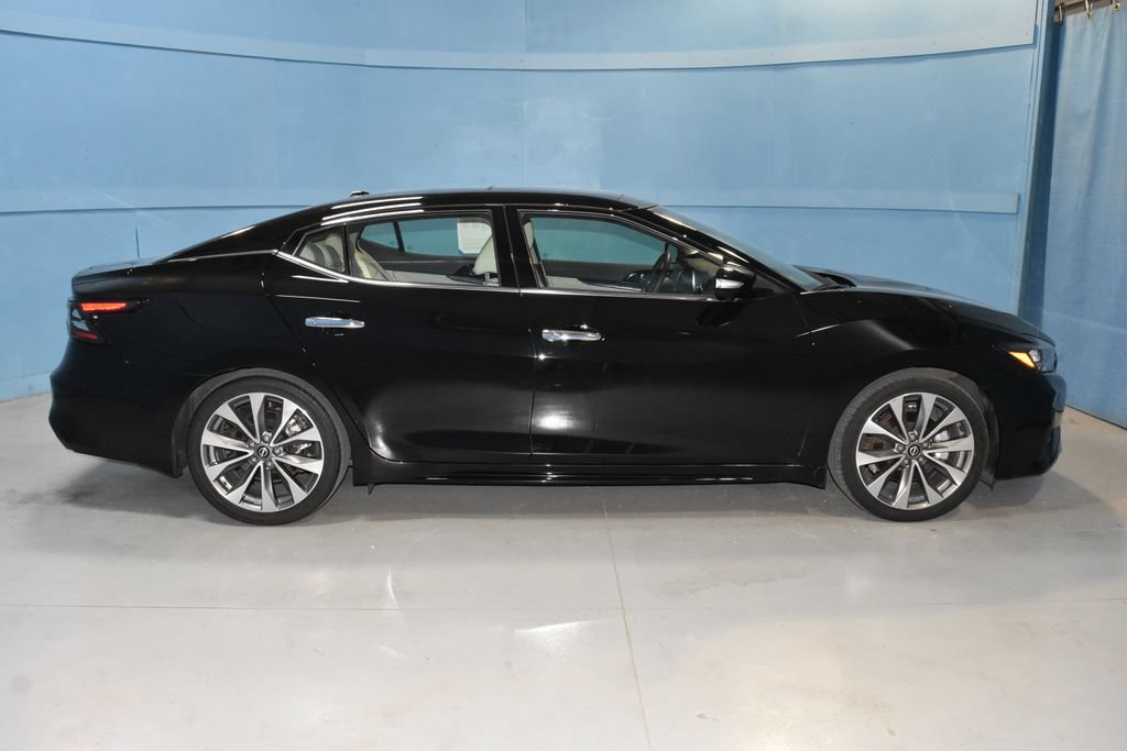 Certified 2023 Nissan Maxima Platinum w/ Sport Mat Group FWD image 21