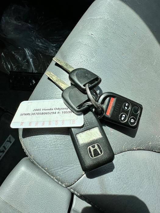 Used 2005 Honda Odyssey EX-L image 42