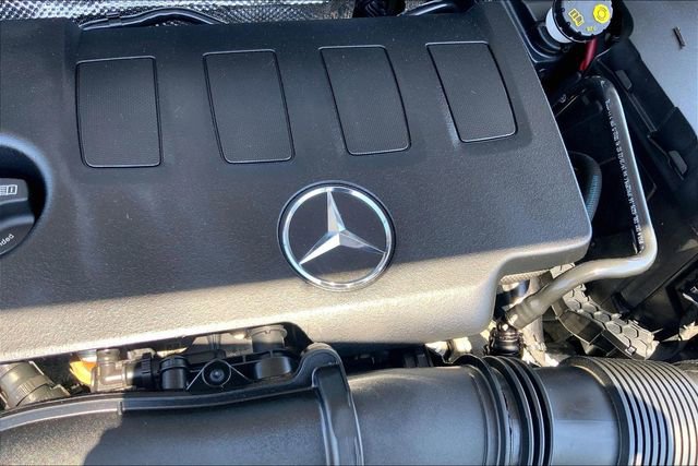 Certified 2023 Mercedes-Benz GLB 250 4MATIC image 29