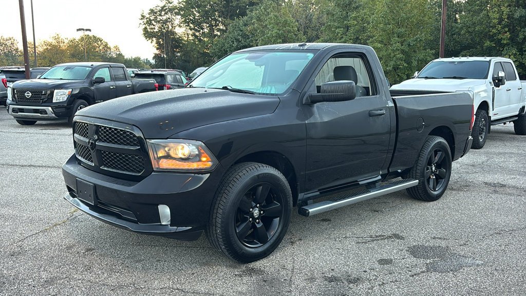 Used 2014 RAM 1500 Express RWD image 2