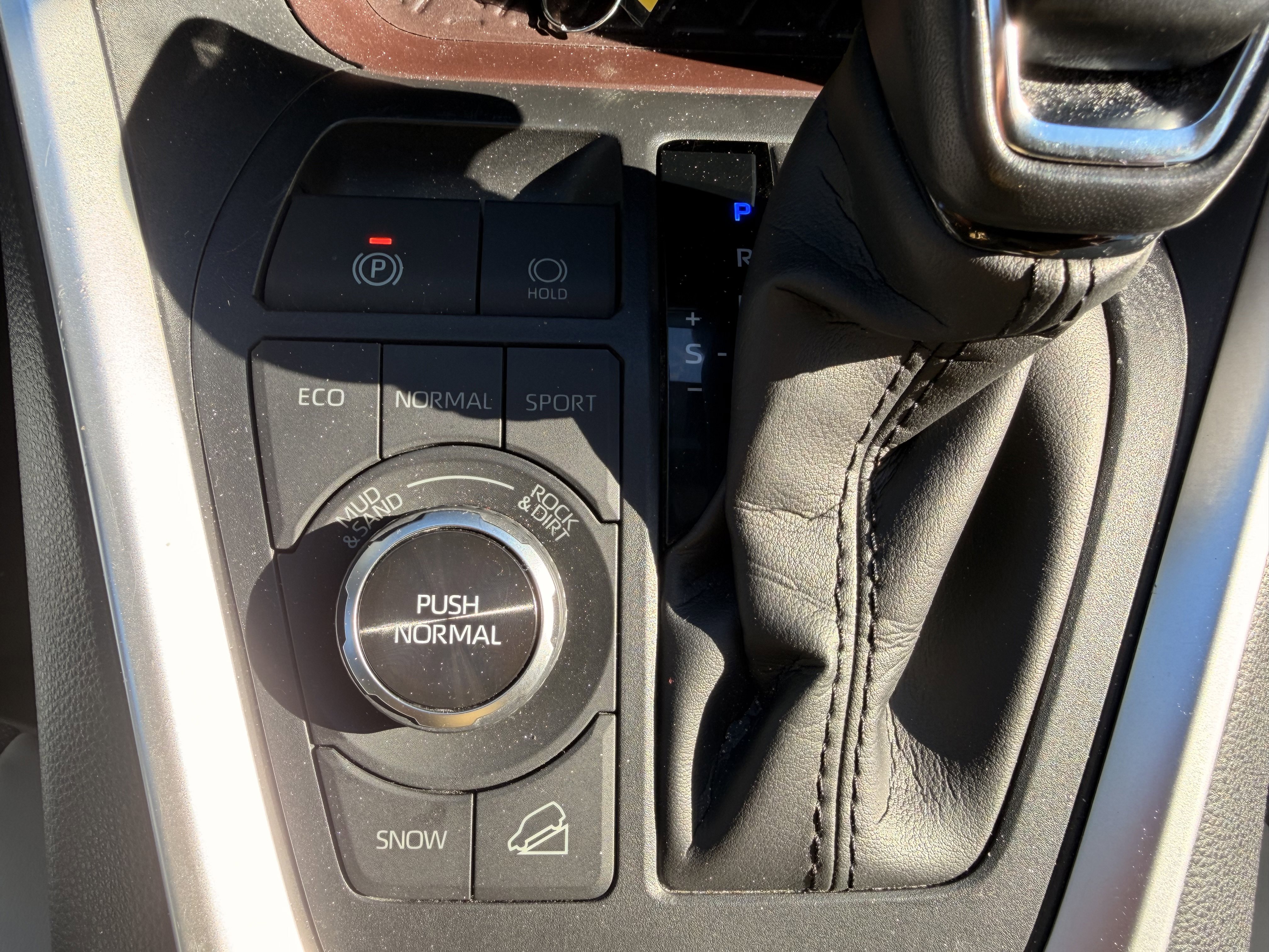 Used 2021 Toyota RAV4 Limited w/ Limited Grade Weather Package image 21