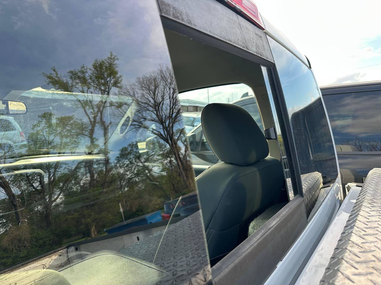 Used 2014 RAM 1500 Tradesman w/ Power & Remote Entry Group image 33