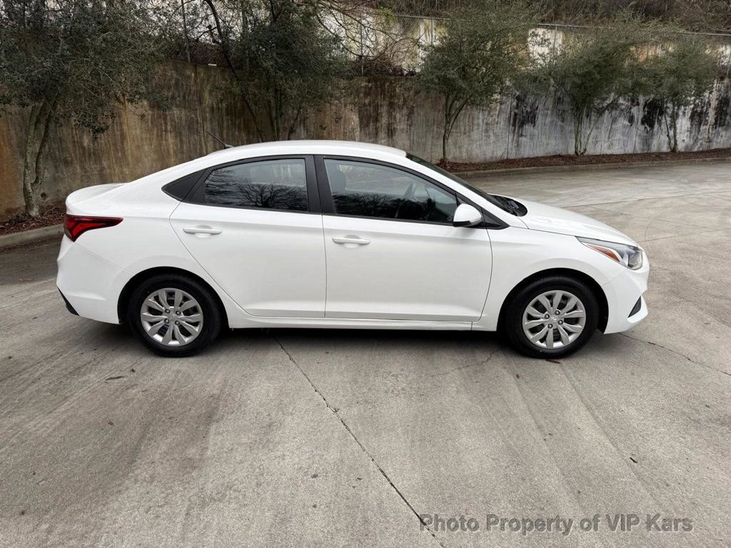 Used 2019 Hyundai Accent SE image 4