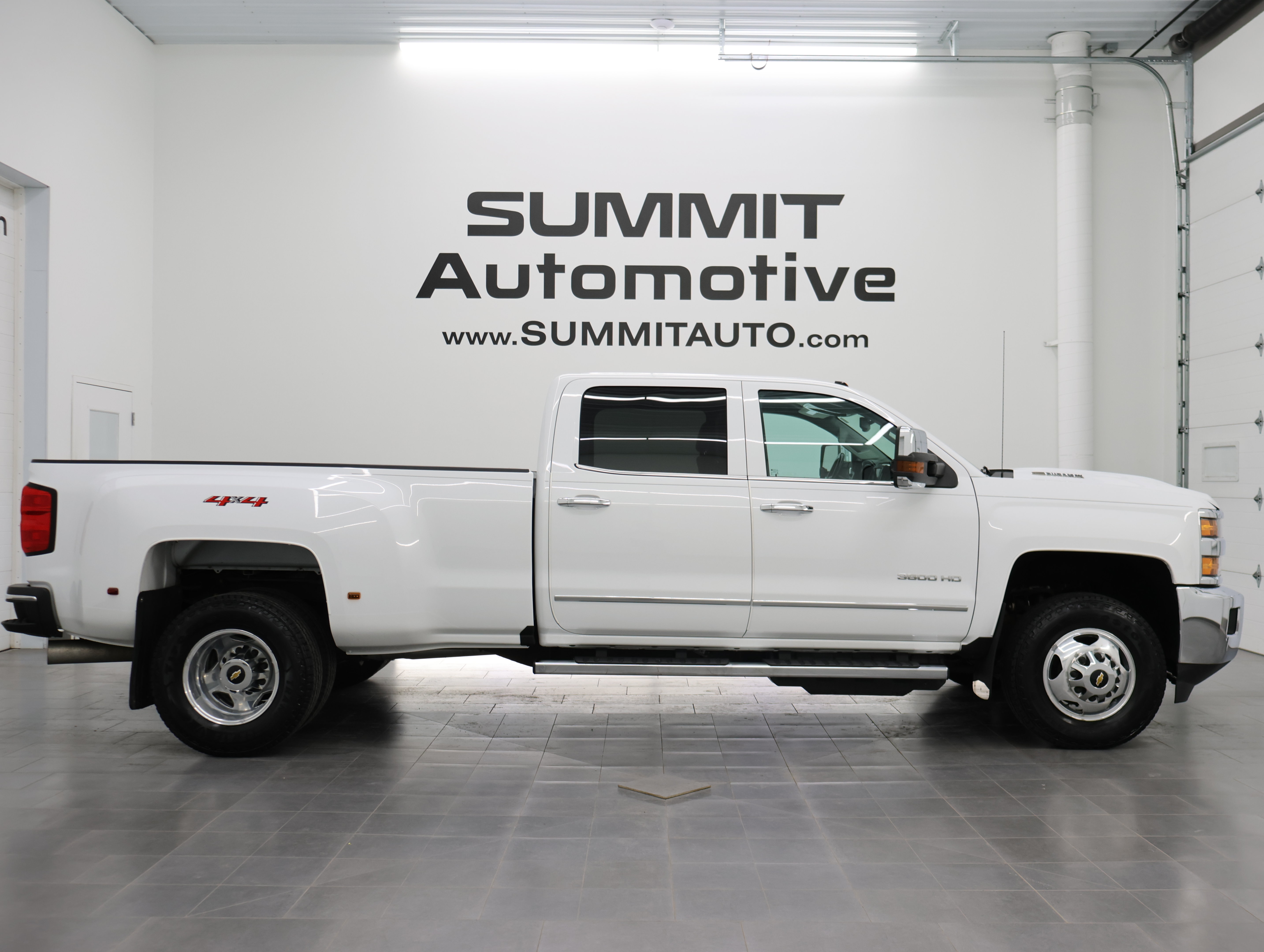 Used 2019 Chevrolet Silverado 3500 LTZ w/ Duramax Plus Package AWD/4WD 360° Tour