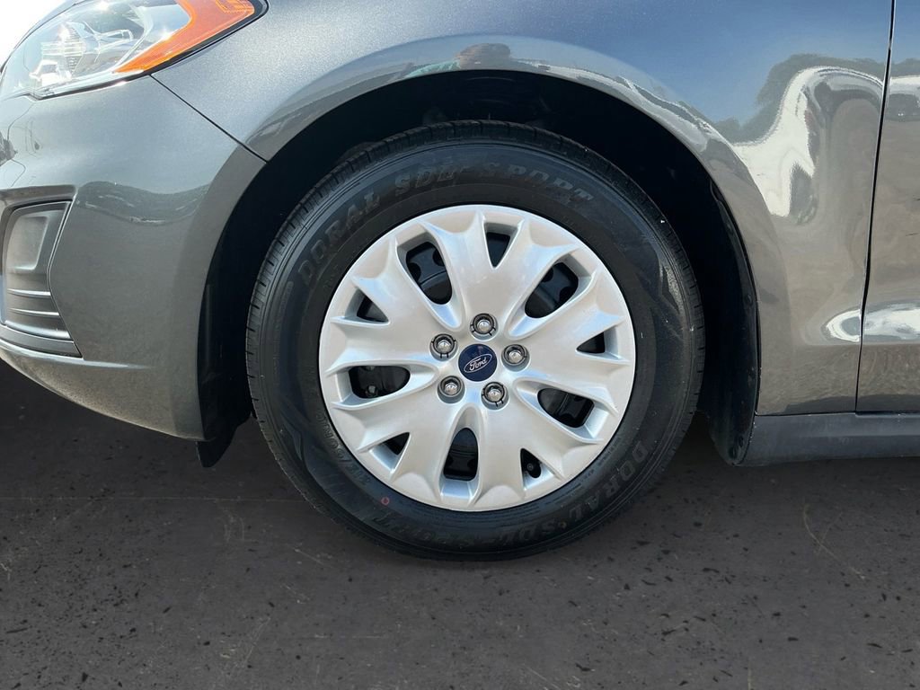 Used 2020 Ford Fusion S FWD image 13