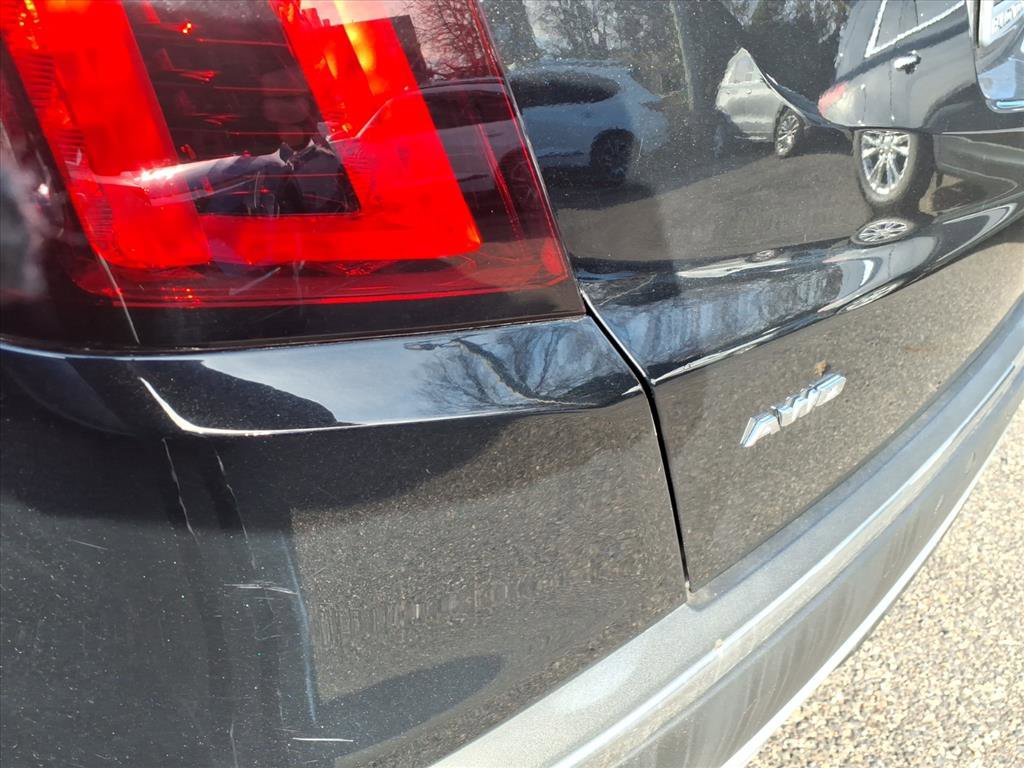 Certified 2022 Cadillac XT5 Premium Luxury image 12