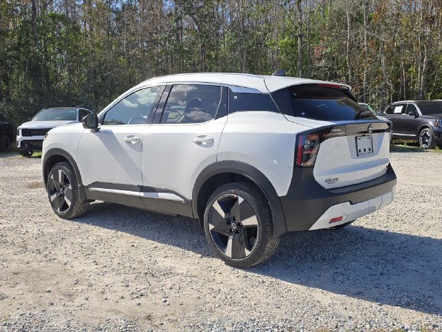 New 2026 Nissan Kicks SR FWD image 6