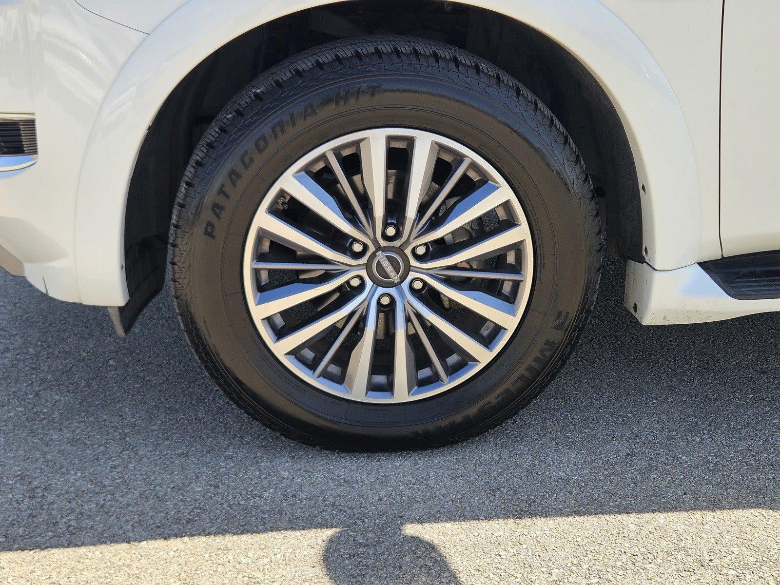 Used 2022 Nissan Armada SL w/ Captain's Chairs Package RWD image 9