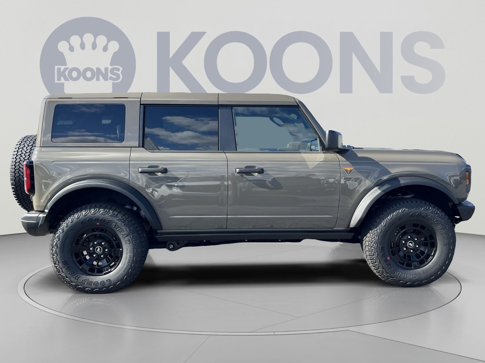 New 2026 Ford Bronco Badlands AWD/4WD image 17