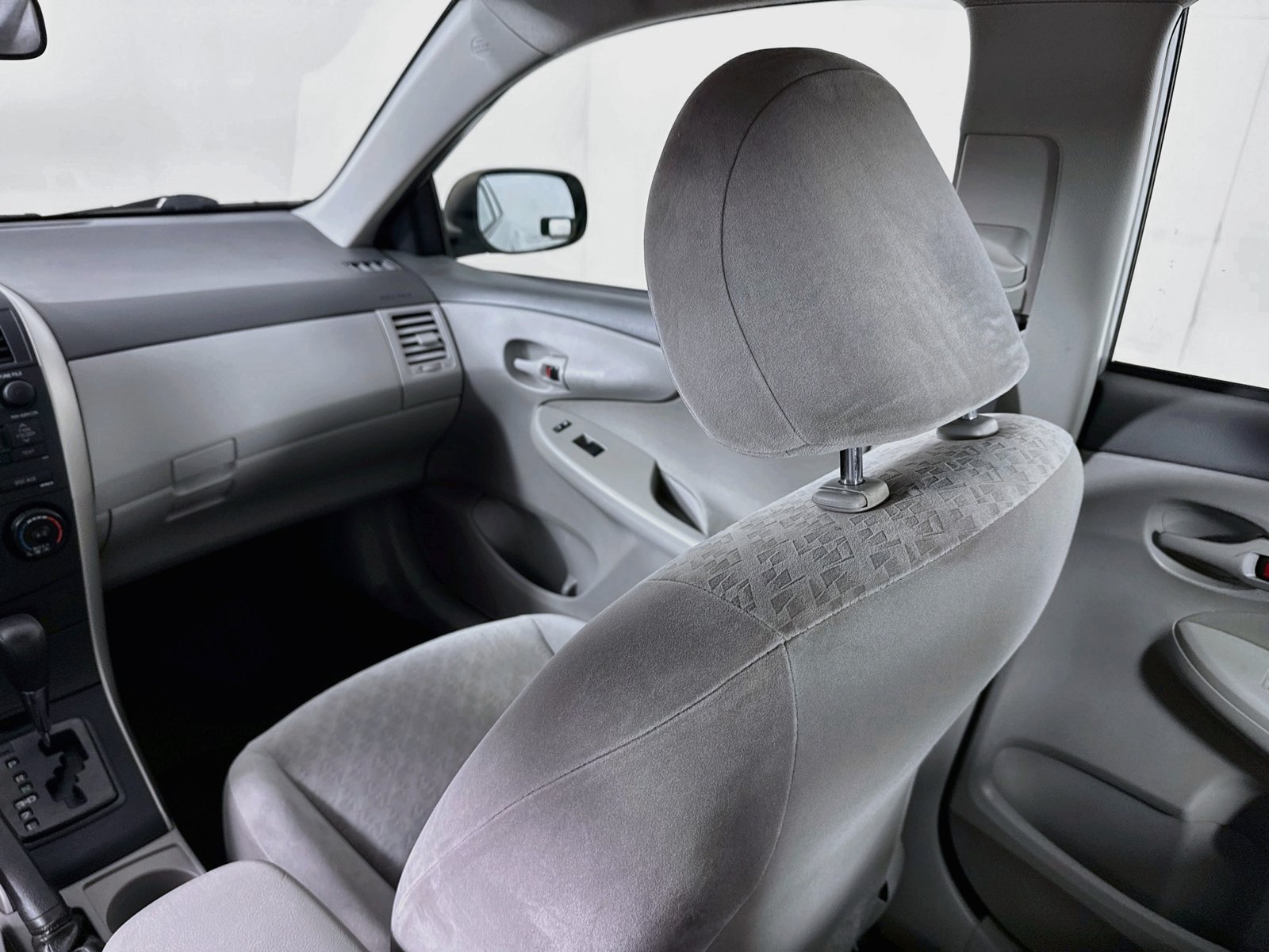 Used 2009 Toyota Corolla LE FWD image 22