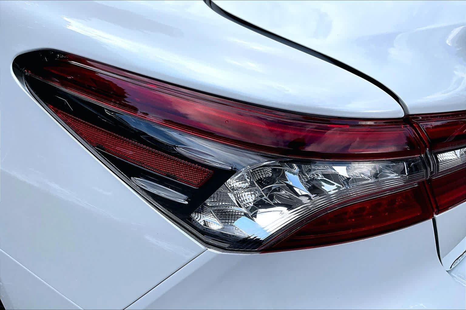 Certified 2022 Toyota Camry XLE AWD/4WD image 27