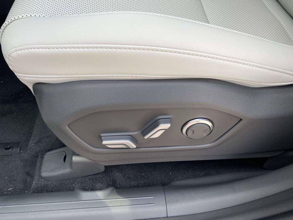 New 2026 Hyundai Santa Fe SEL FWD image 60