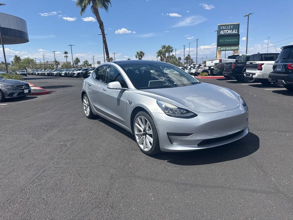 Used 2018 Tesla Model 3 Long Range AWD/4WD image 4