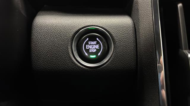 Used 2024 GMC Acadia Elevation w/ Trailering Package image 36
