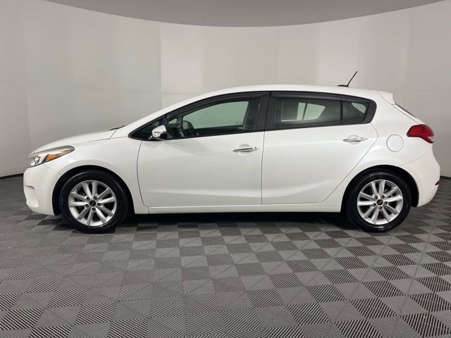 Used 2017 Kia Forte LX w/ Option Group 020 image 6