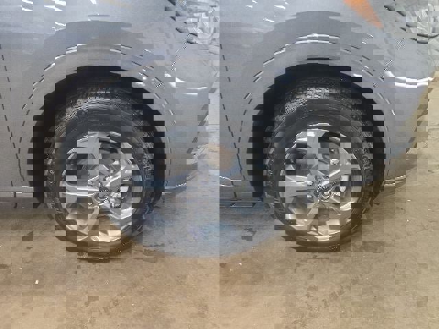 Used 2024 Ford Escape ST-Line w/ Tech Pack #1 AWD/4WD image 2