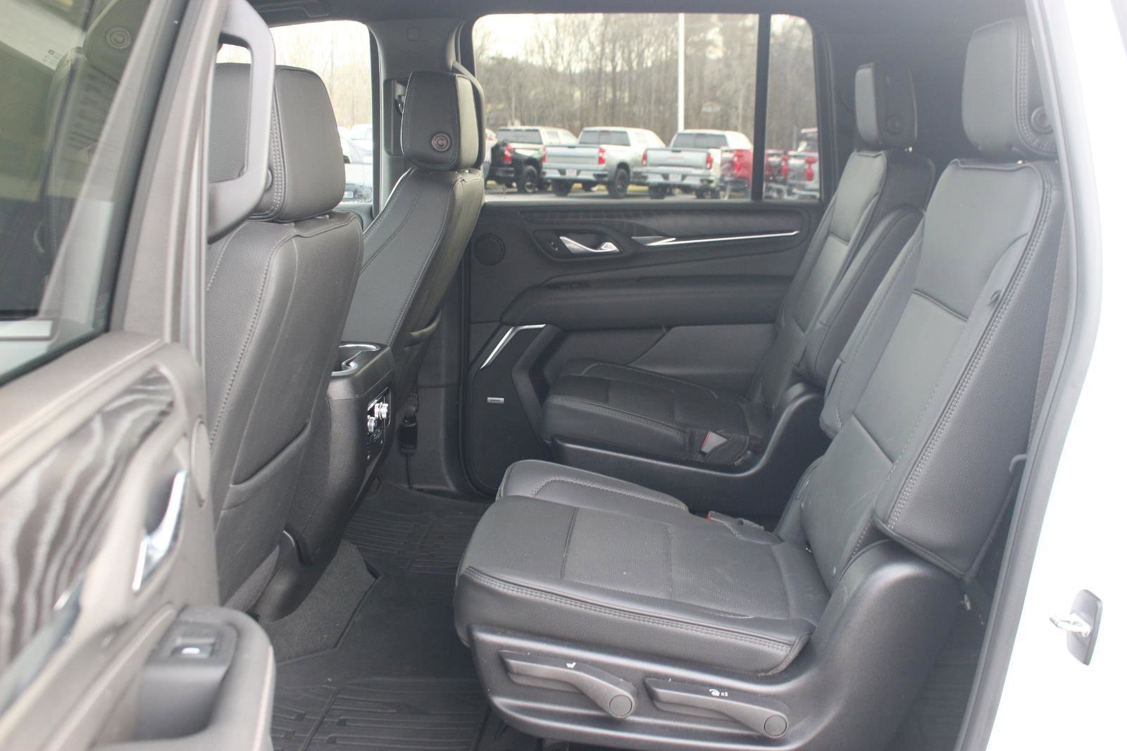 Used 2024 GMC Yukon XL Denali w/ Max Trailering Package image 36