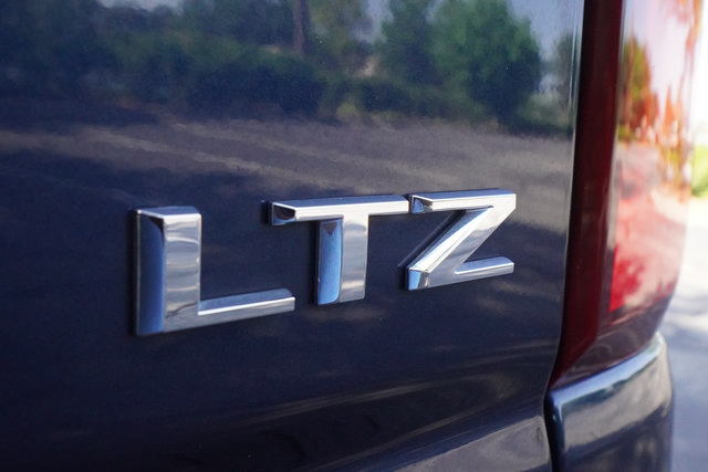 Used 2021 Chevrolet Silverado 1500 LTZ AWD/4WD image 41
