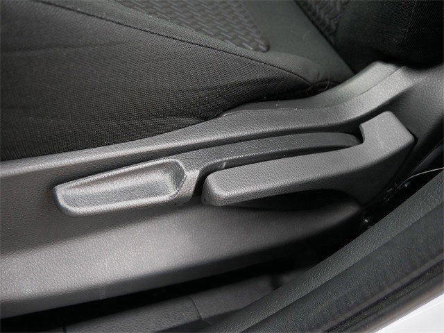 Used 2025 Mitsubishi Eclipse Cross ES image 17