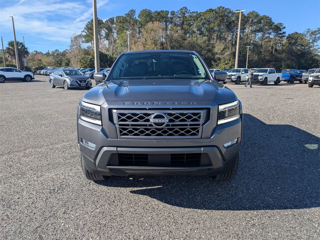 Used 2024 Nissan Frontier SL w/ Technology Package image 8