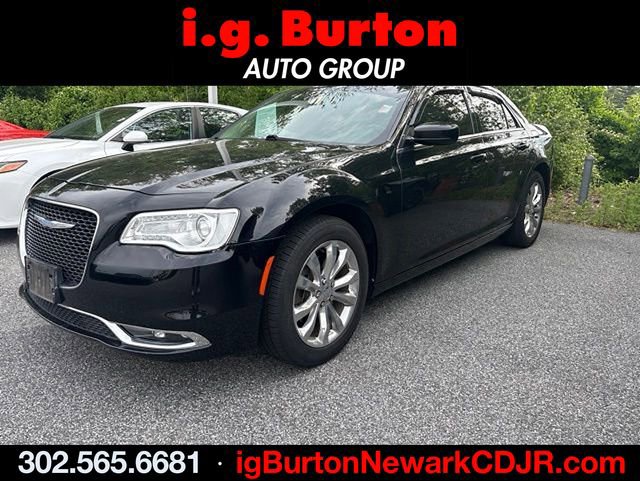 Used 2017 Chrysler 300 Limited w/ Value Package AWD/4WD image 1