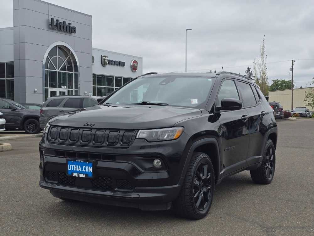 Used 2022 Jeep Compass Altitude